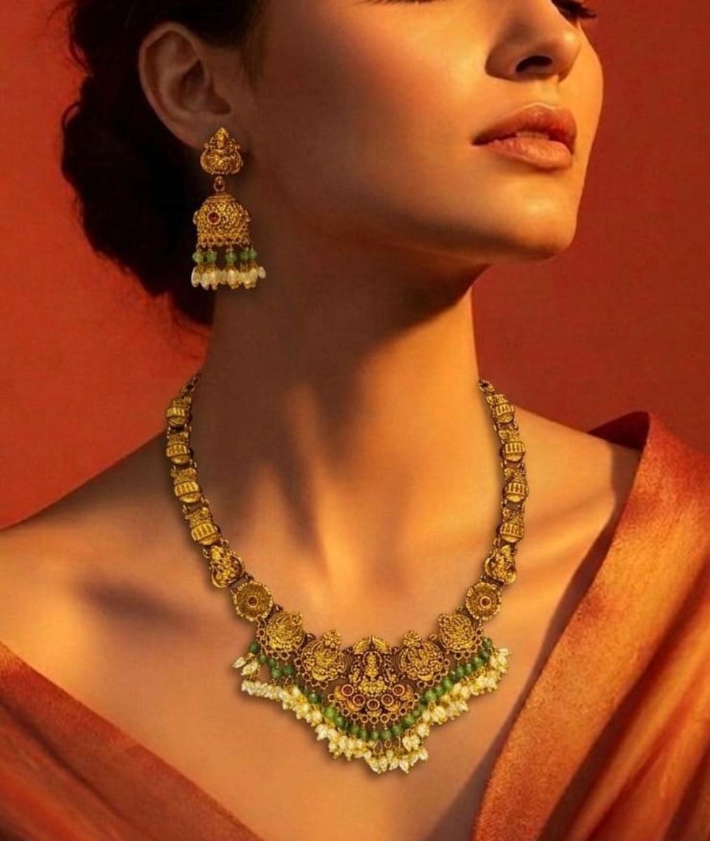 Lakshmi Rice Pearl Necklace 