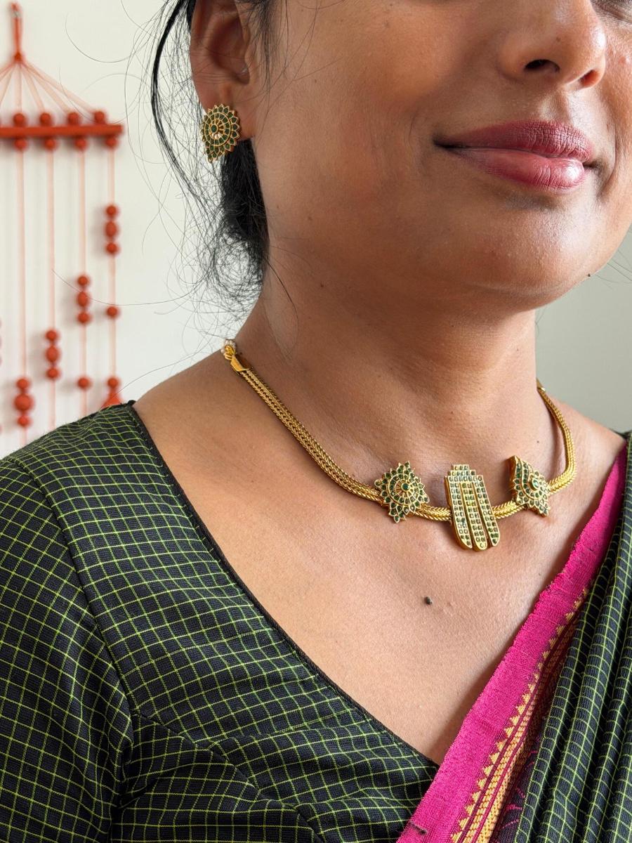Temple jewelery set