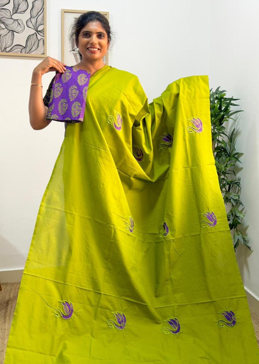 Rathi Applique 