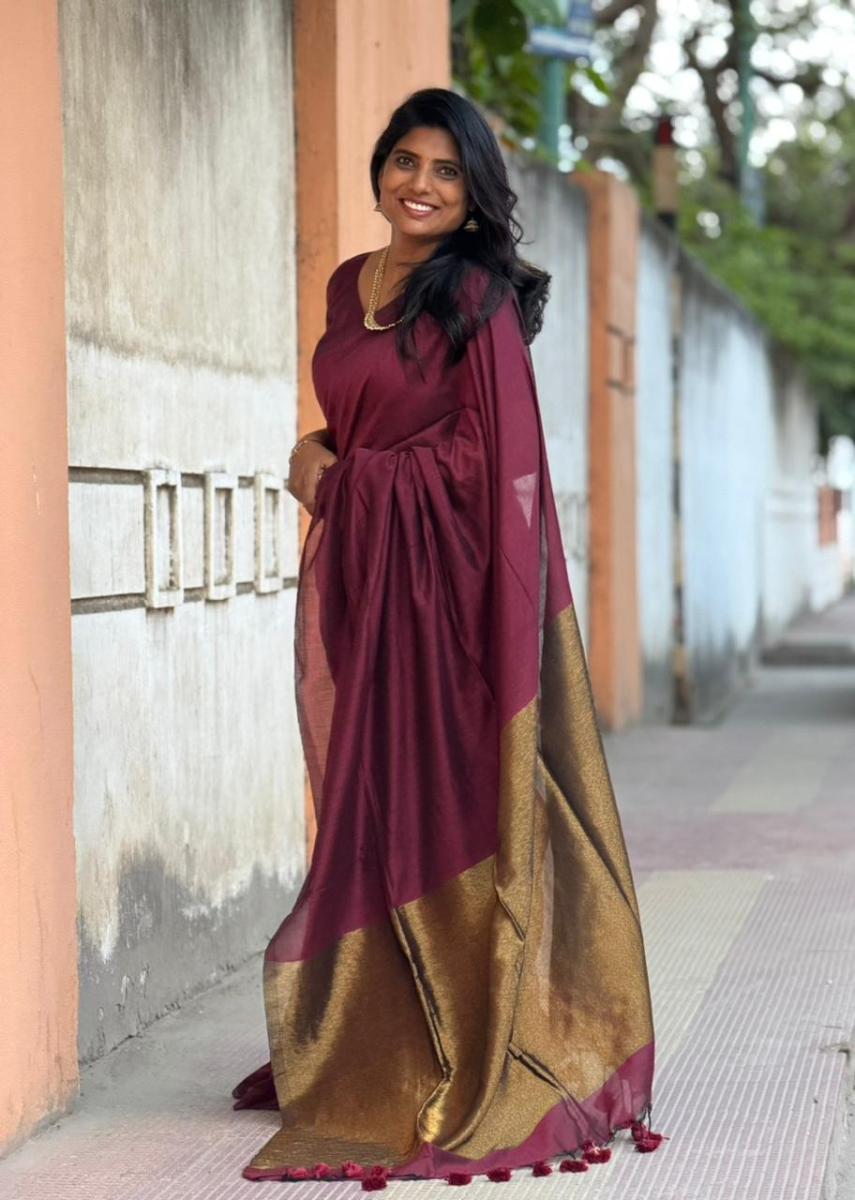 Zari Khadi     