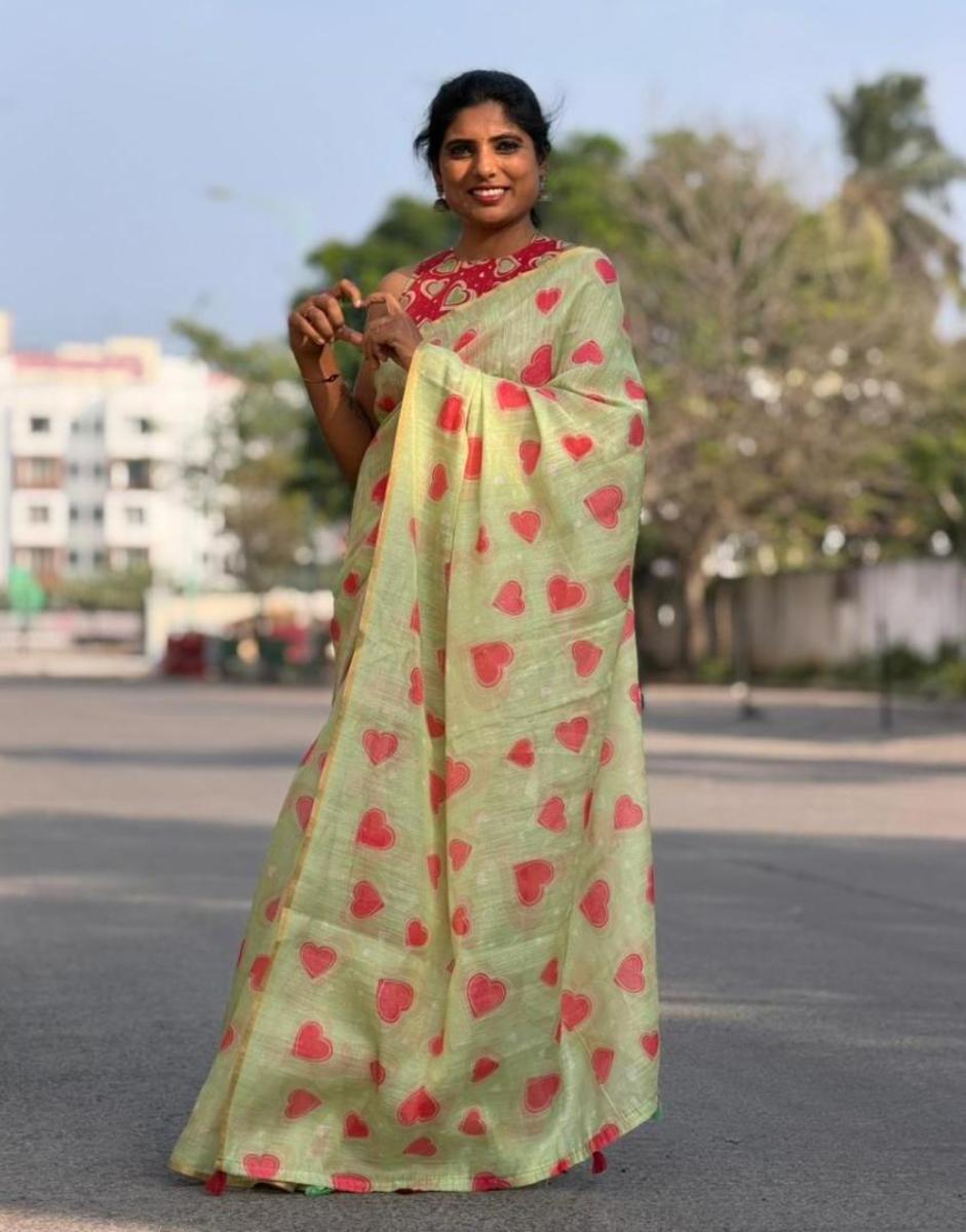 Heartine Tissue With Ready Wear Blouse