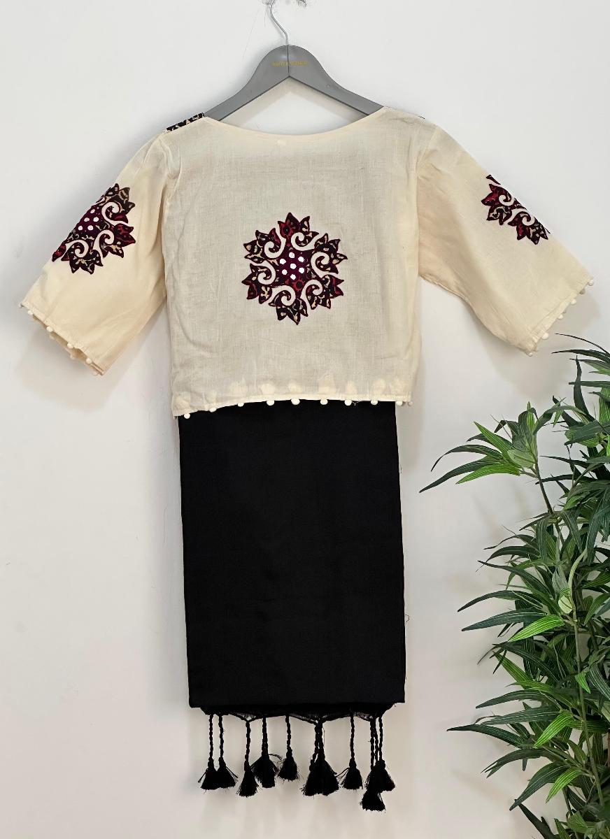 Diva Khadi With Ready Wear Blouse   