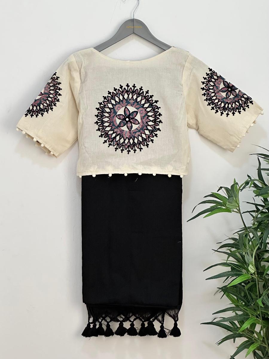 Diva Khadi With Ready Wear Blouse 