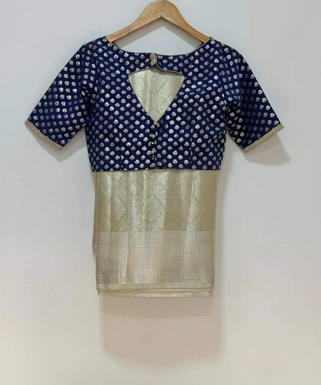 Tissue Katan Silk With Ready Wear Blouse 