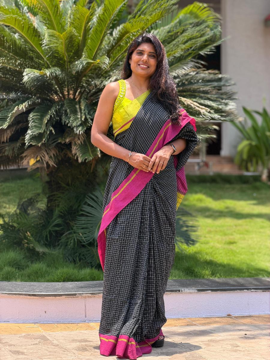 Handloom Cotton With Ready Wear Blouse
