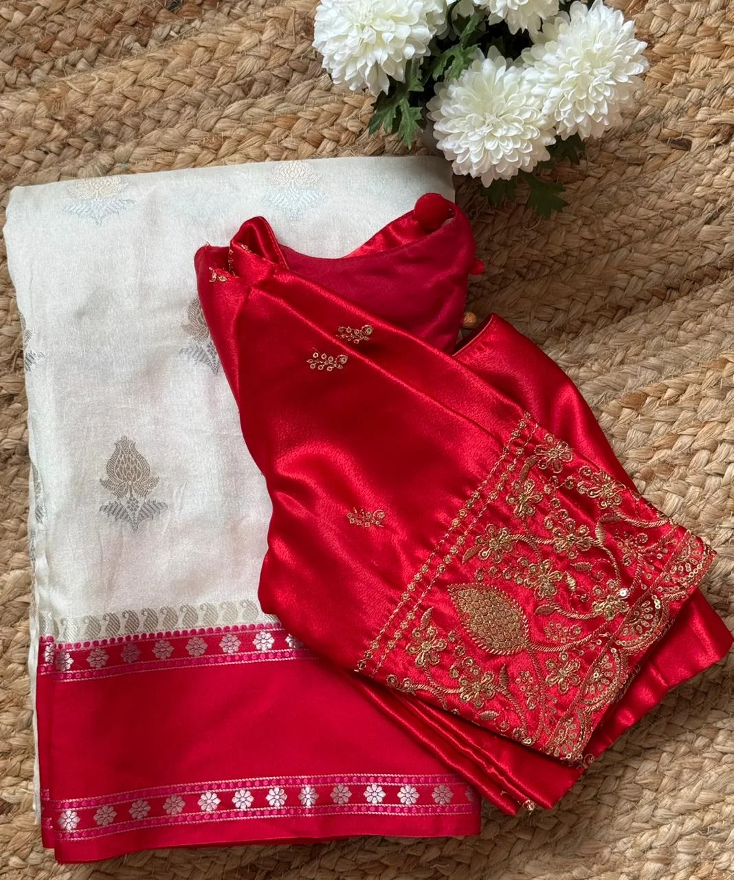 Banarasi Georgette With Ready Wear Blouse