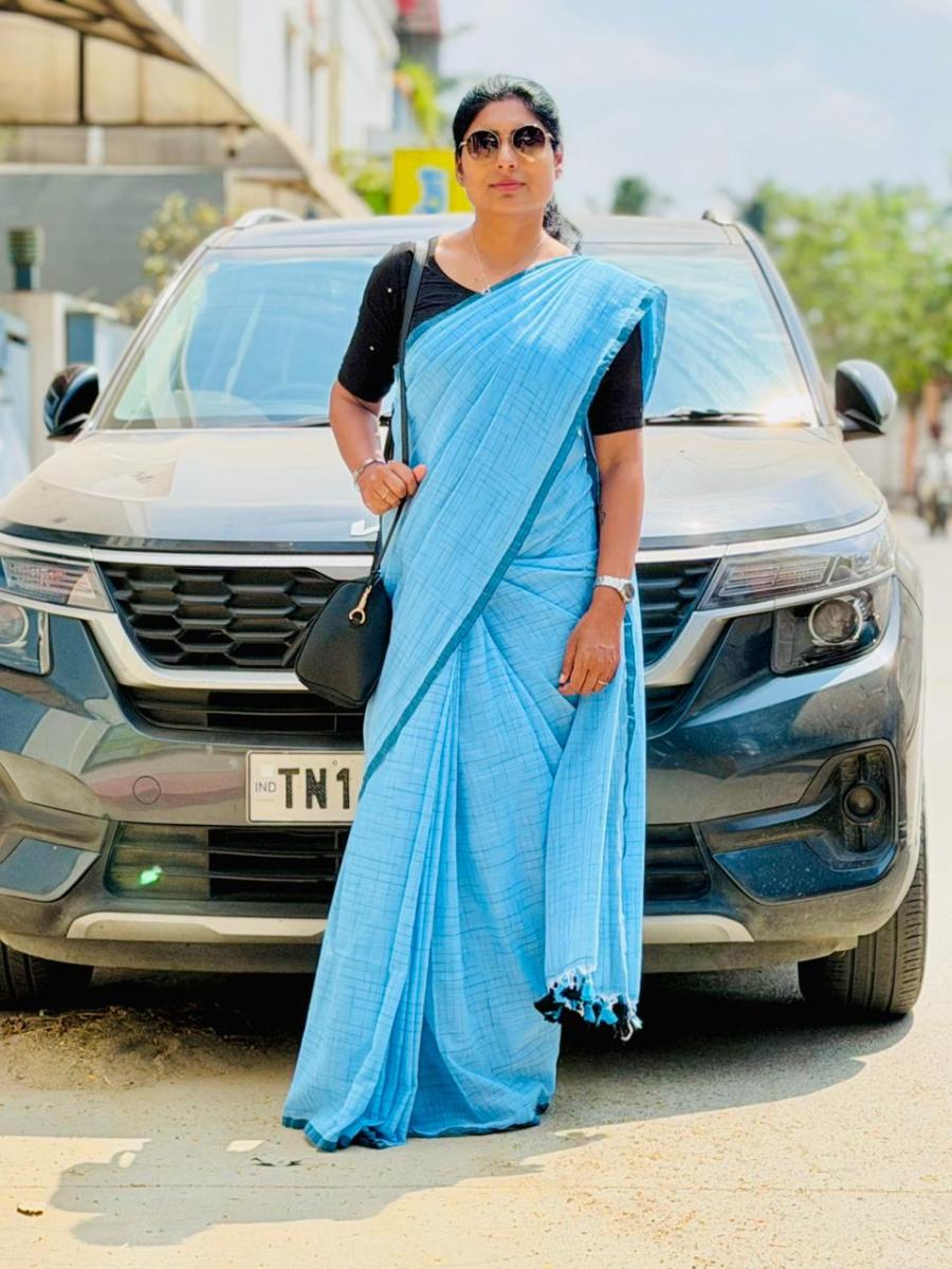 Chikku with Ready Wear Blouse 