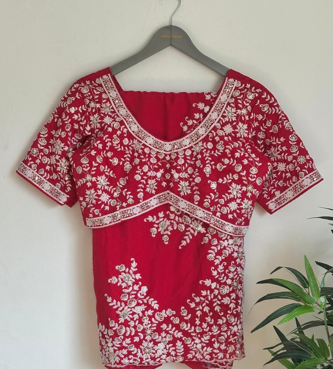 Tabby Organza With Ready Wear Blouse 