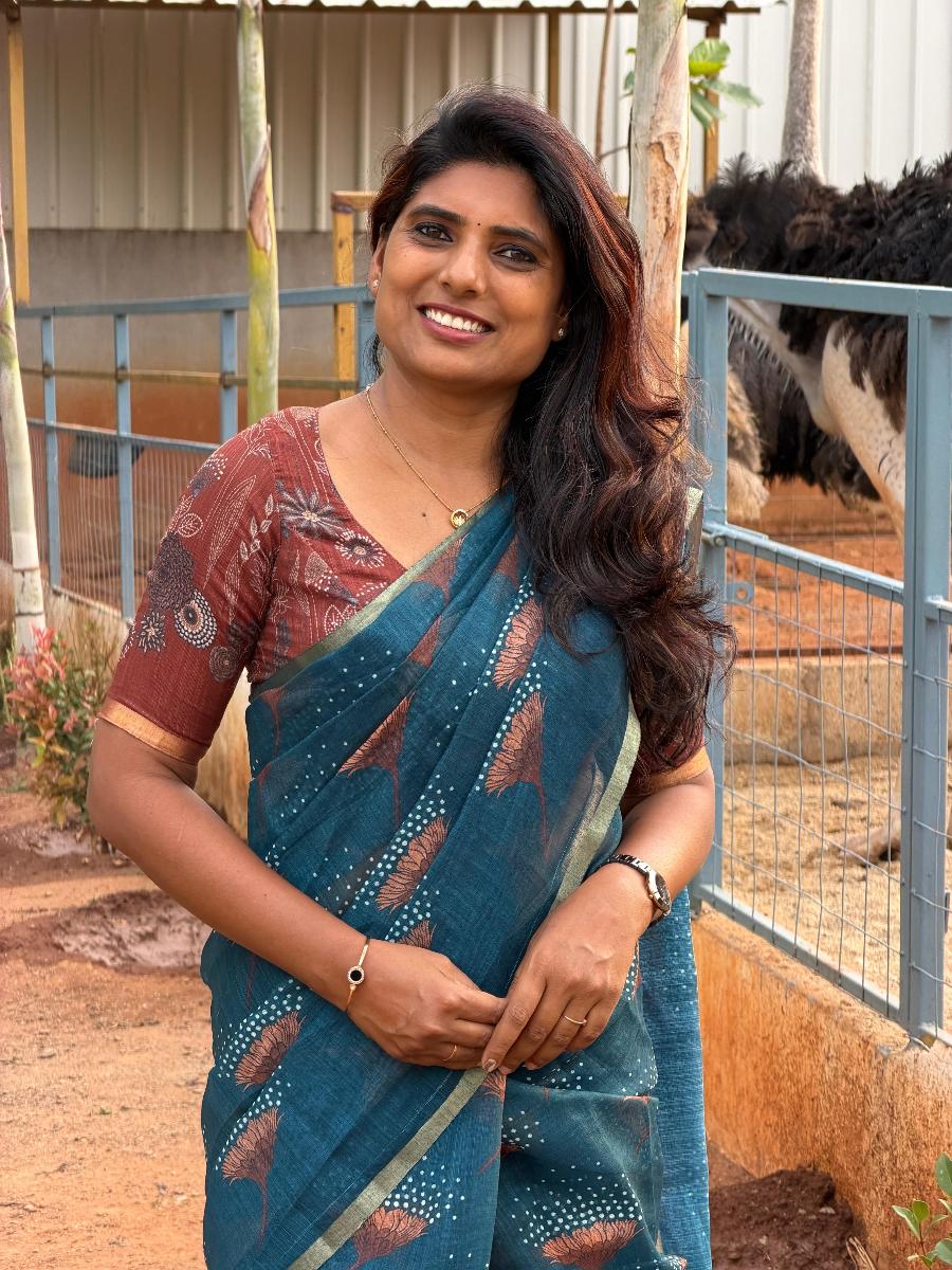  Blooming Floral Linen With Ready Wear Blouse 
